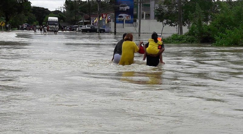 floods-in-Chumphon-thailand