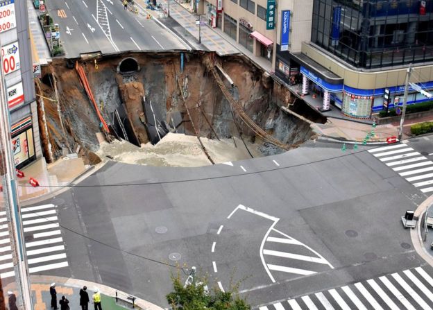 fukuoka-sinkhole