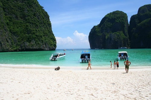  the-beach-maya-island-phi-phi