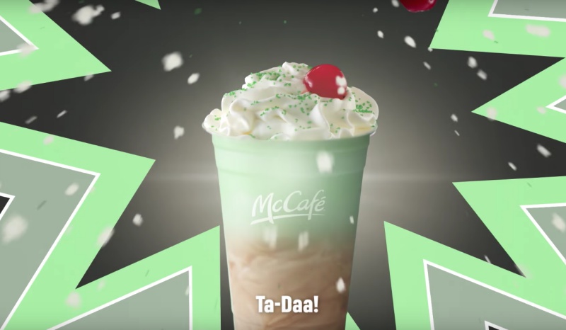 the-straw-milkshake-mcdonalds-10