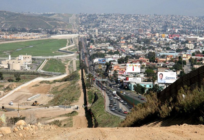 sandiego-Tijuana-border