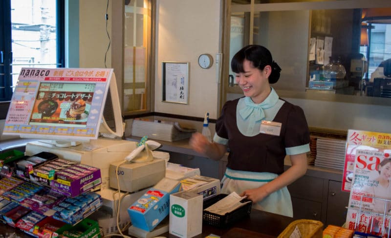 13-japan-cultural-etiquette-in-10