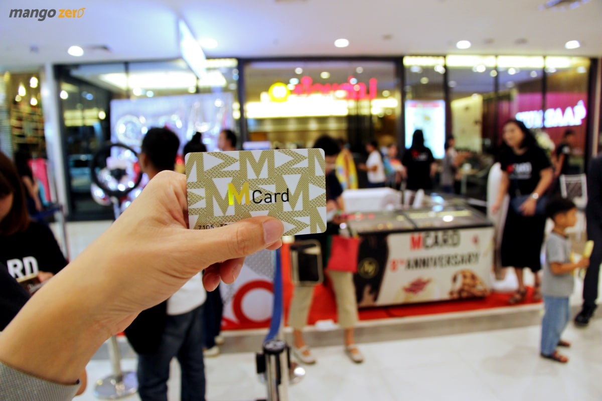 m-card-8-anniversary-get-free-magnum-2