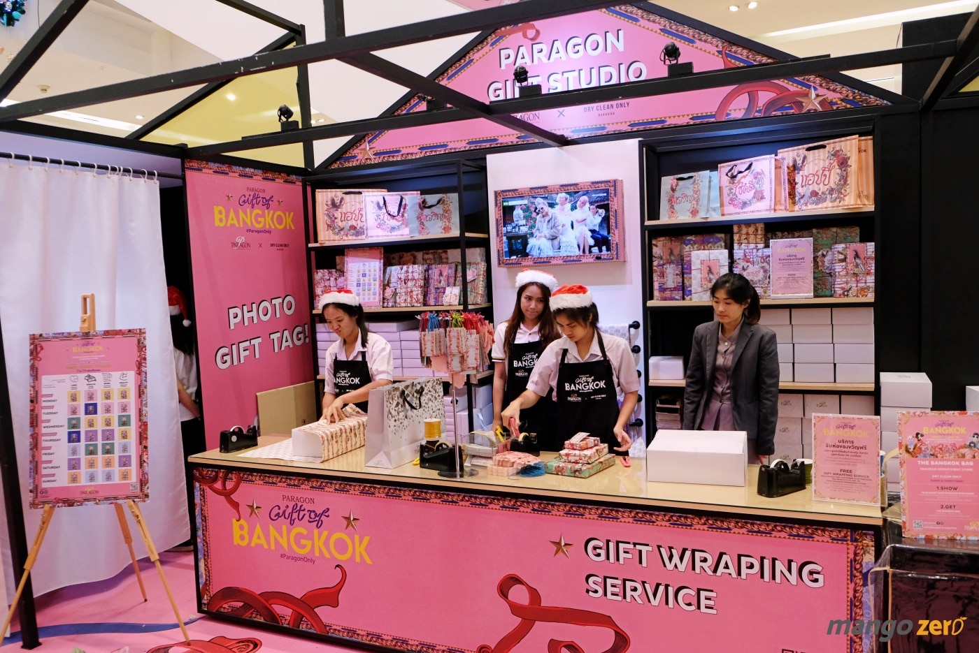 gift-wrapping-paragon-emporium-the-mall-65