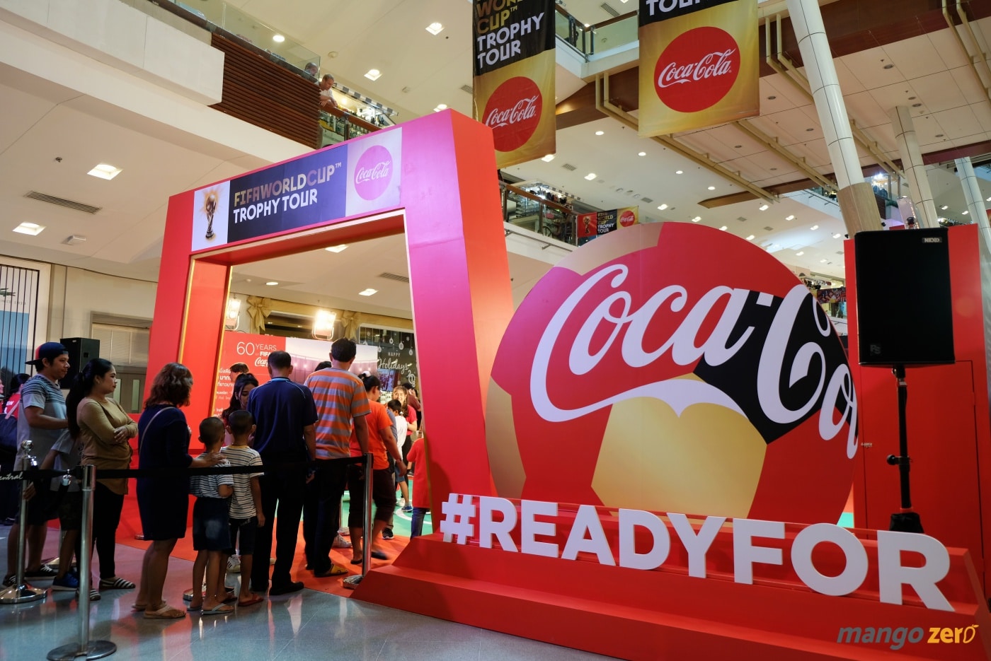 2018-fifa-world-cup-trophy-tour-by-coca-cola-at-phuket-34