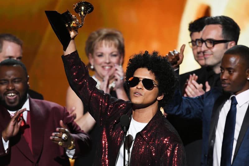 grammy-award-2018-bruno