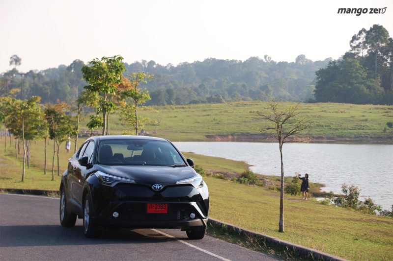 review-toyota-chr-first-drive-18