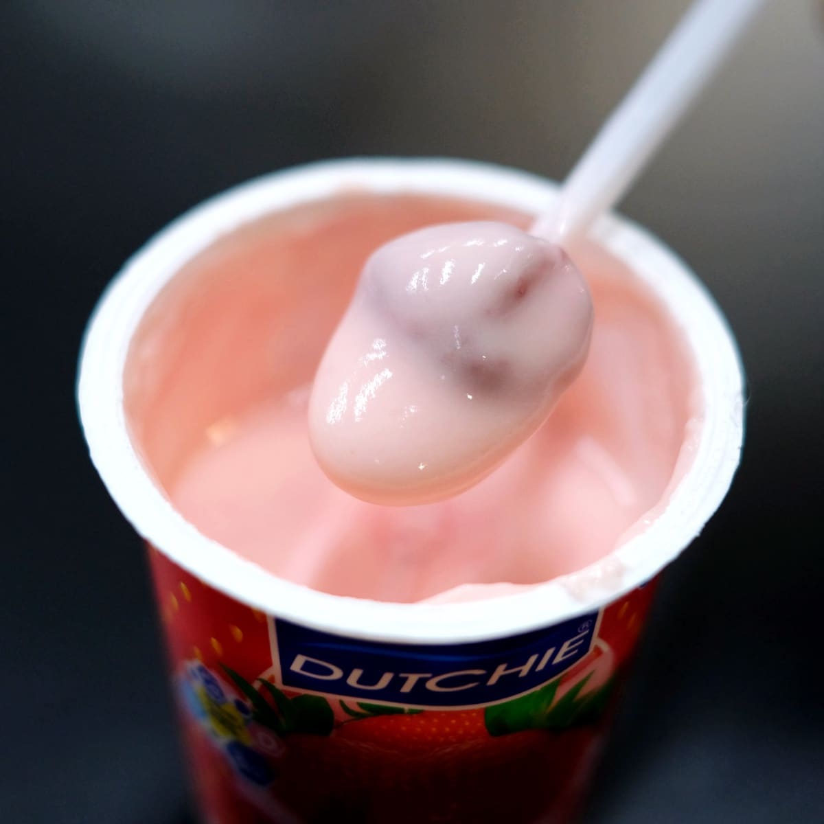 how-different-yogurt-in-convenience-store-2