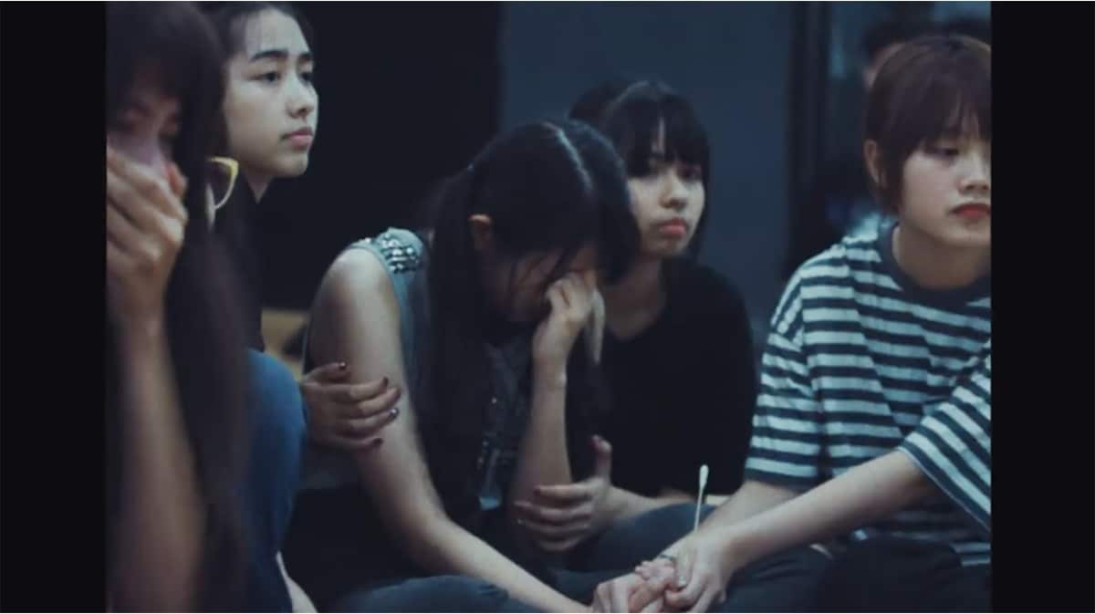 รีวิว Girls Don’t Cry หนังสารคดี BNK48 ฉบับเต๋อ นวพล