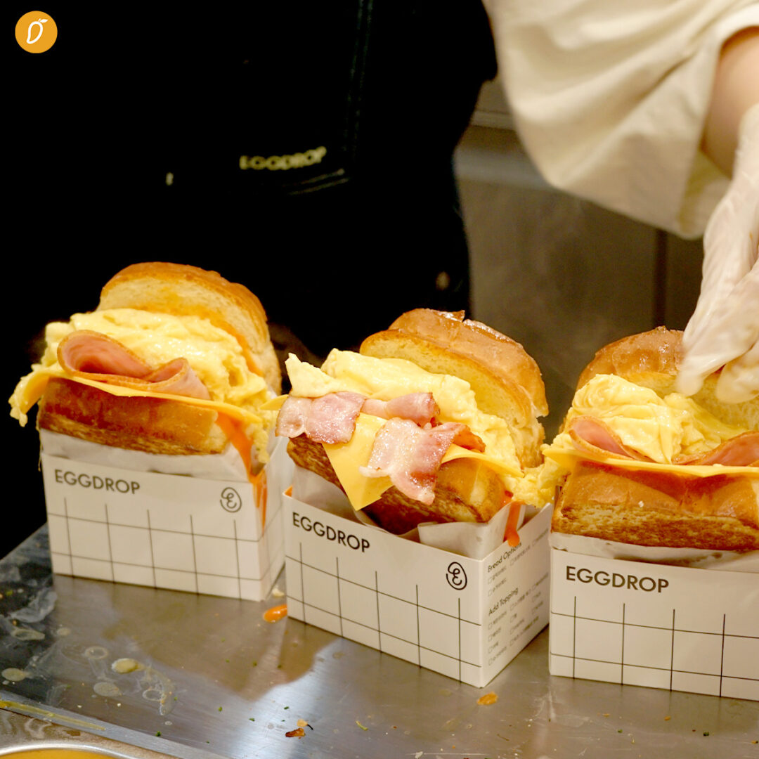กินตามตัวละครในซีรีส์! ลองสั่ง 3 เมนูฮิต Eggdrop ร้านดังจากเกาหลีที่